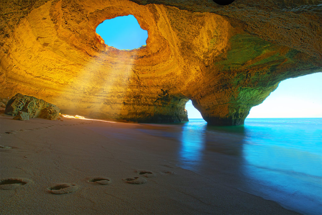 Plage de l'Algarve, au sud du Portugal