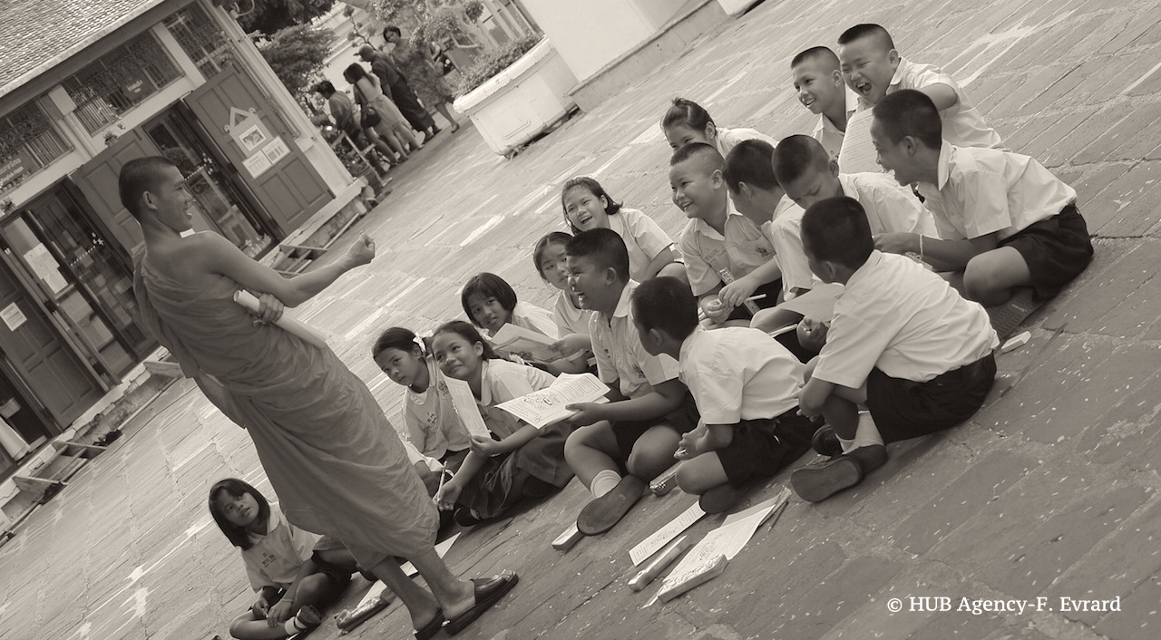 Cours donné par un moine